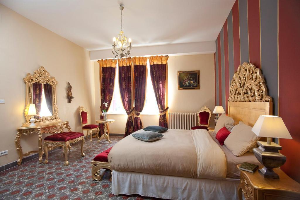 Le Relais Du Silence Chateau Lavail Labastide-d'Anjou Room photo
